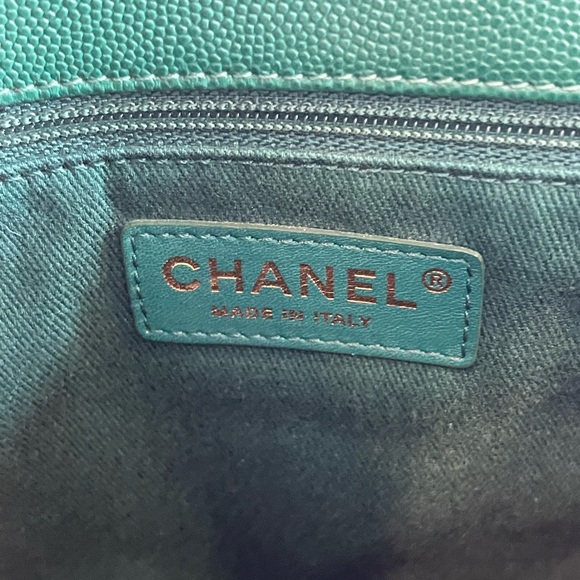 💚 ✨ Gorgeous  Chanel Coco Handle✨💚 - Picture 8 of 14